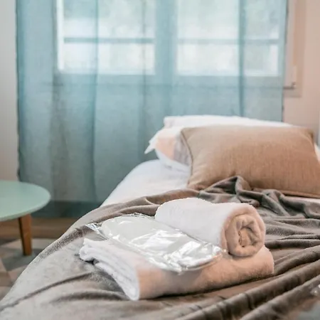 شقة Douces Nuits Caennaises - Parking Prive Inclus, Centre *