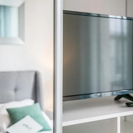 Apartamento Douces Nuits Caennaises - Parking Privé Inclus, Centre *