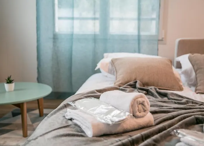 Appartement Douces Nuits Caennaises - Parking Prive Inclus, Centre *