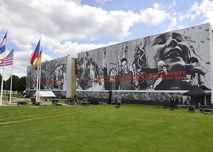 Appartement Douces Nuits Caennaises - Parking Prive Inclus, Centre *